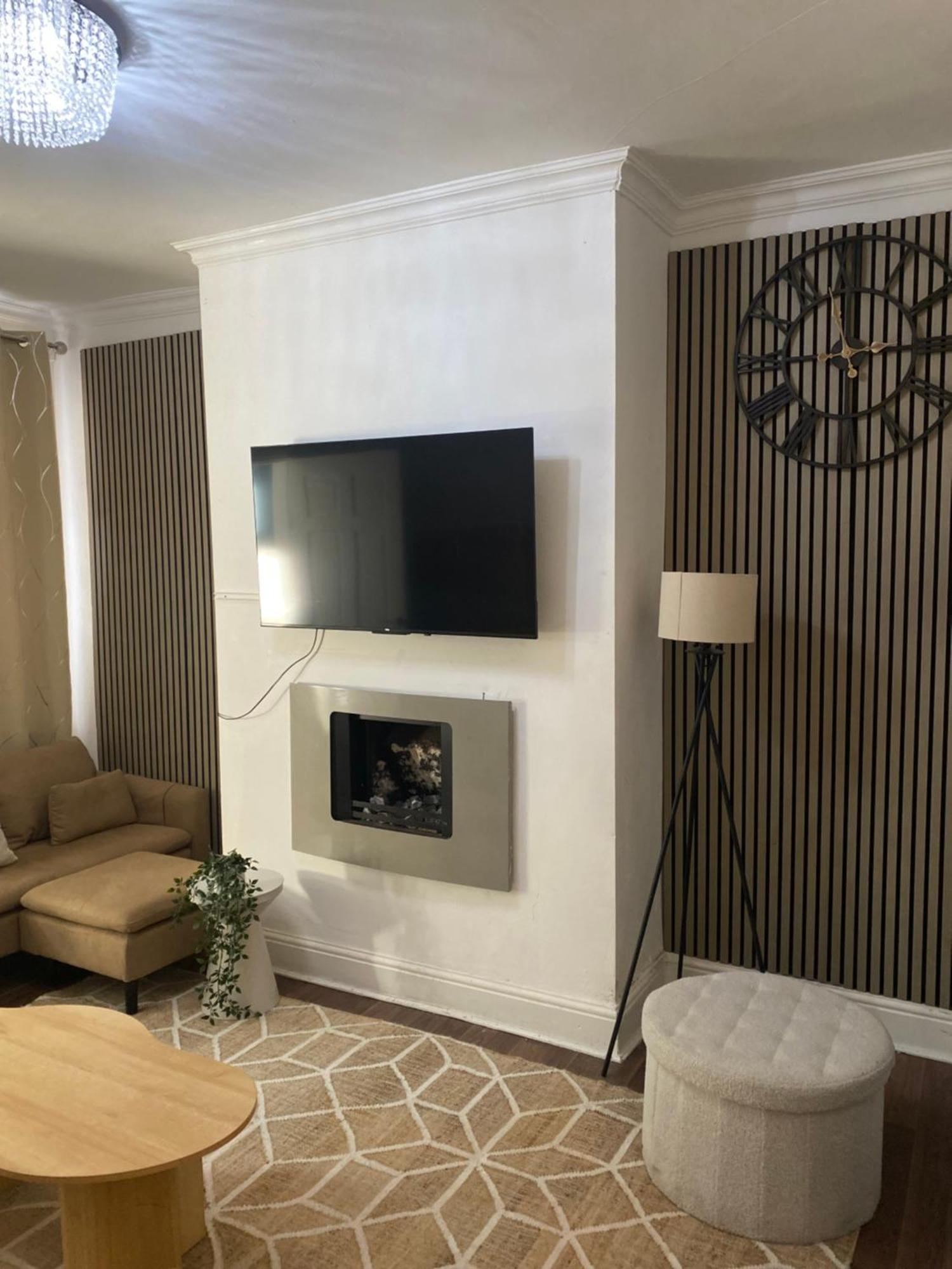 Modern Townhouse-Free Parking-Games Room-Fast W-Ifi Manchester Exterior photo